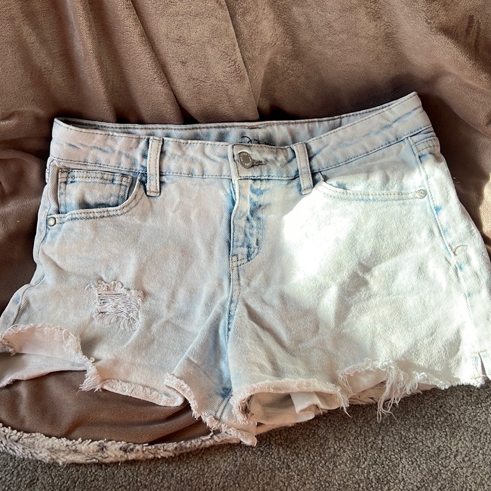 Girls cut off shorts size 14/16